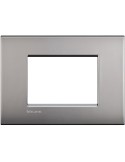 LivingLight Air | Lucenti plate in satin nickel 3-place metal
